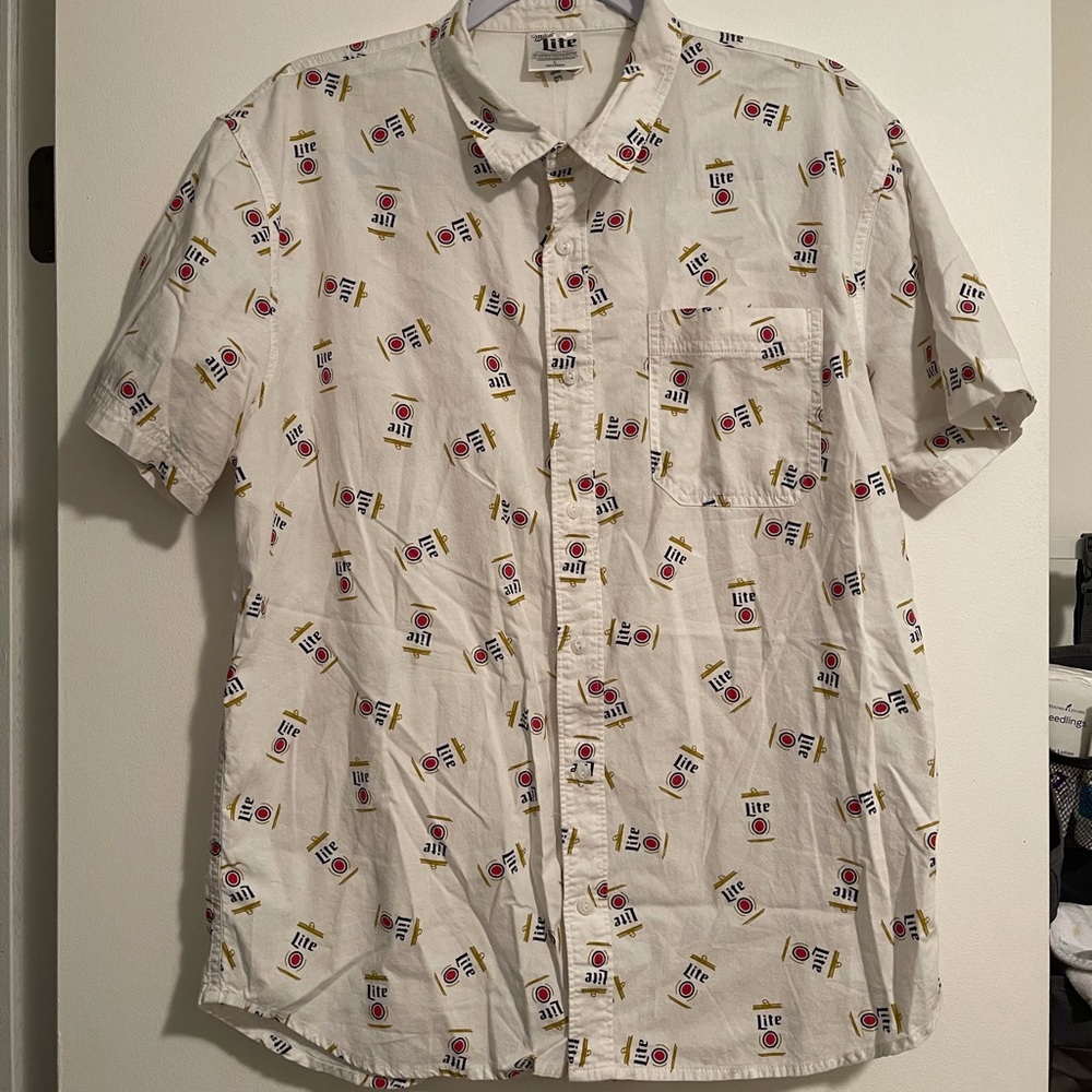 Men’s Miller lite button up